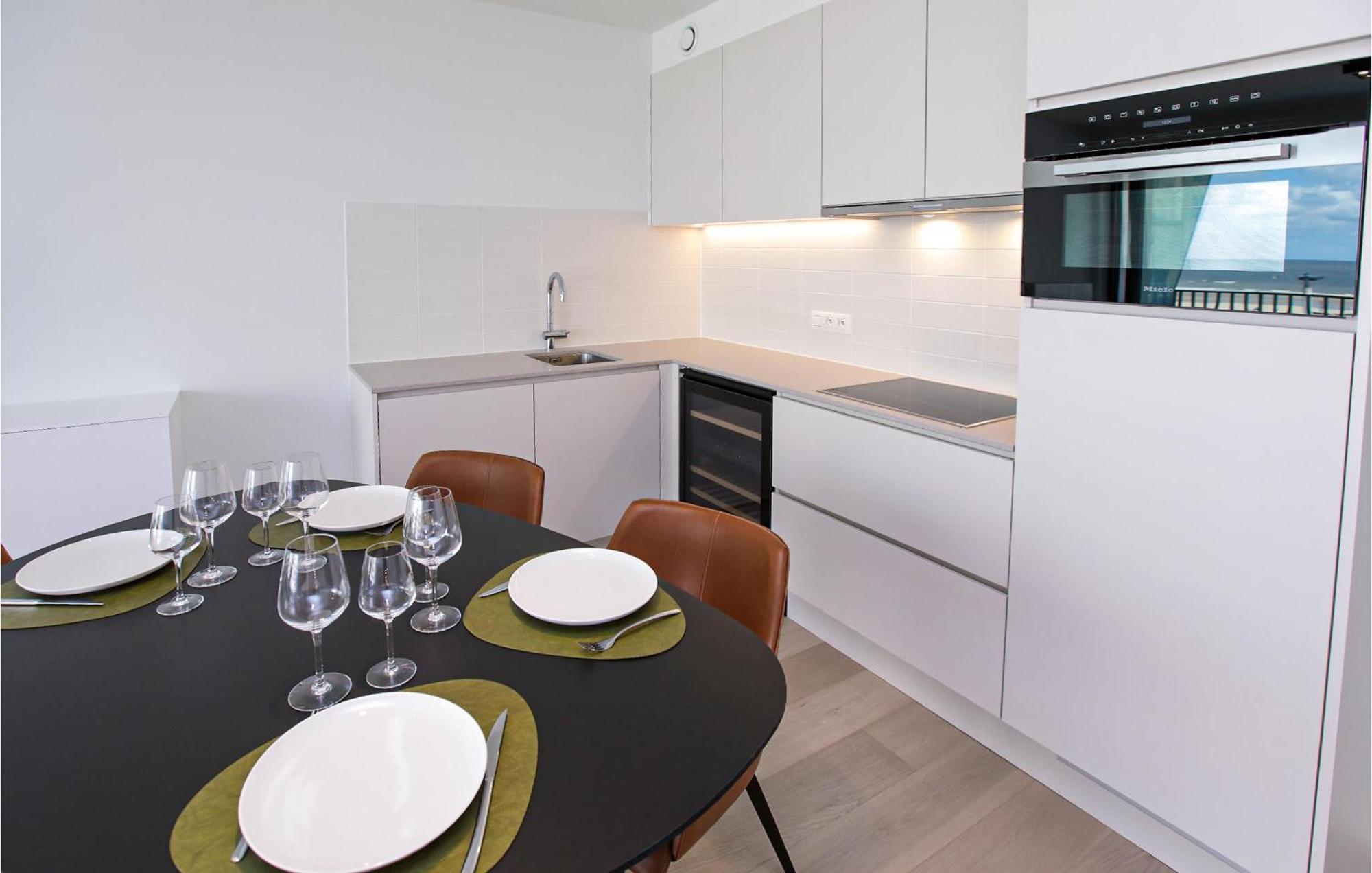 Residentie Crystal Apartment Oostende Bagian luar foto